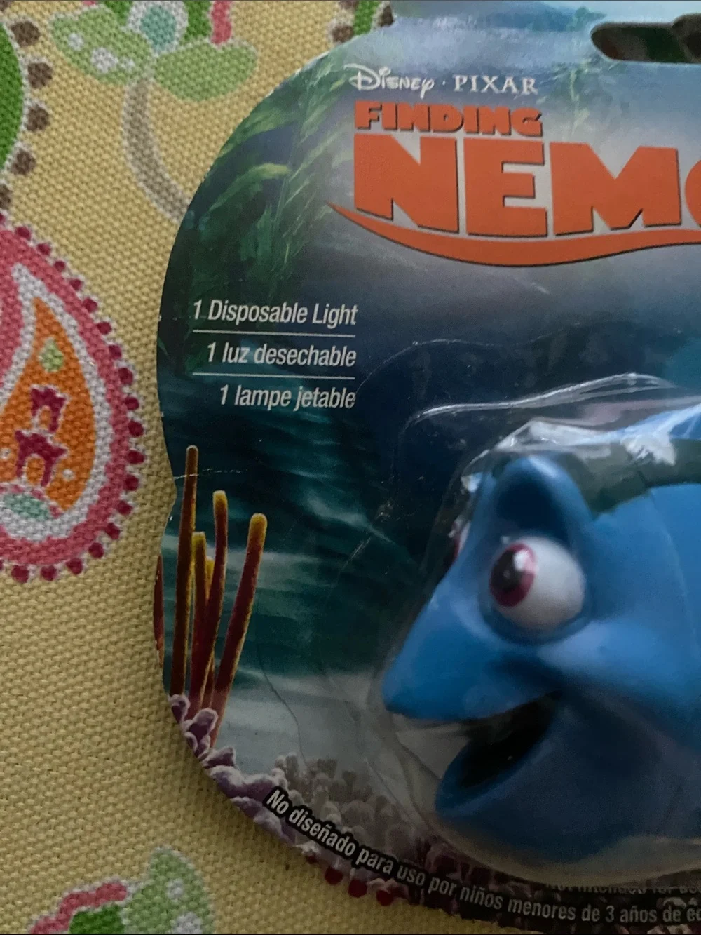 Disney Pixar Finding Nemo Dory Collection Figure Energizer Disposable Light